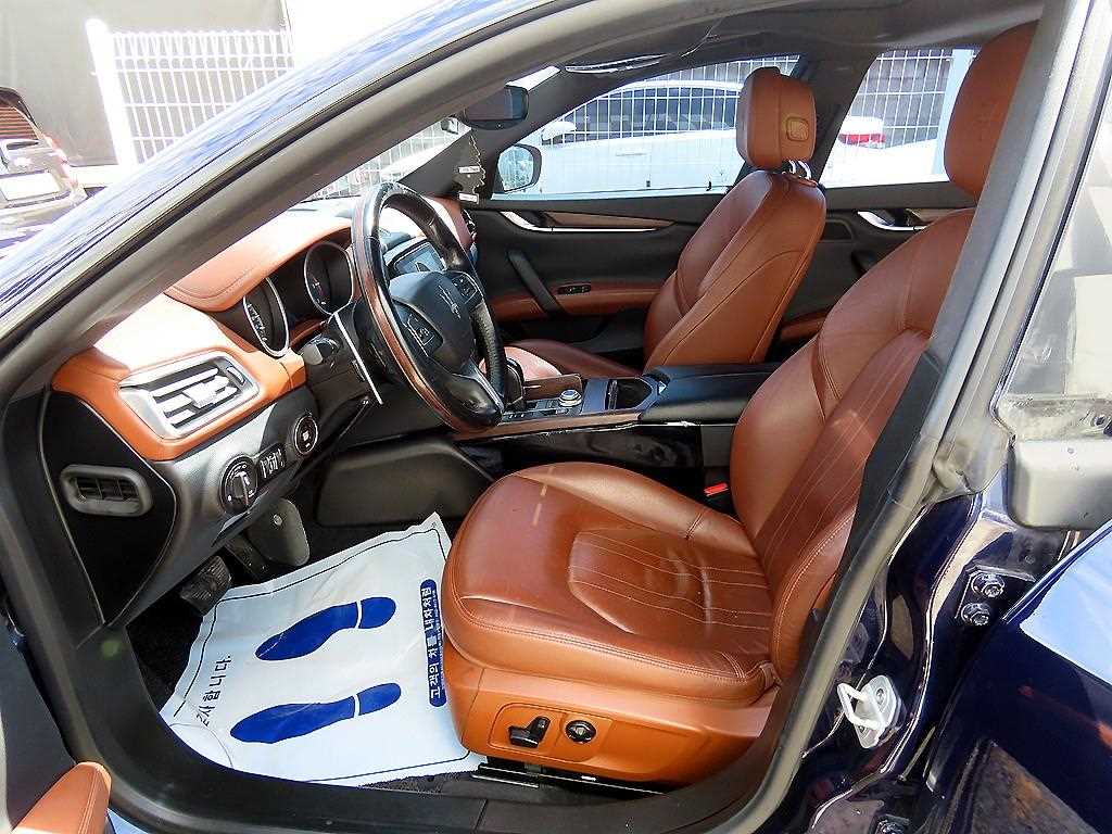 Maserati Ghibli — photo 05