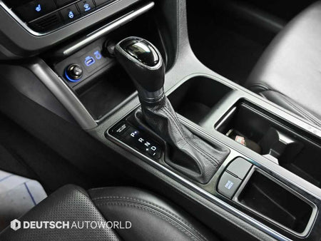 Hyundai Sonata — photo 09