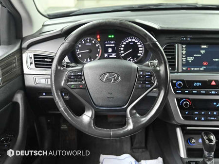 Hyundai Sonata — photo 13