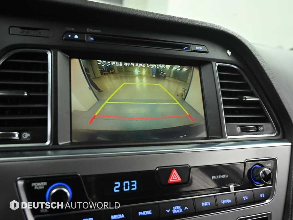 Hyundai Sonata — photo 15
