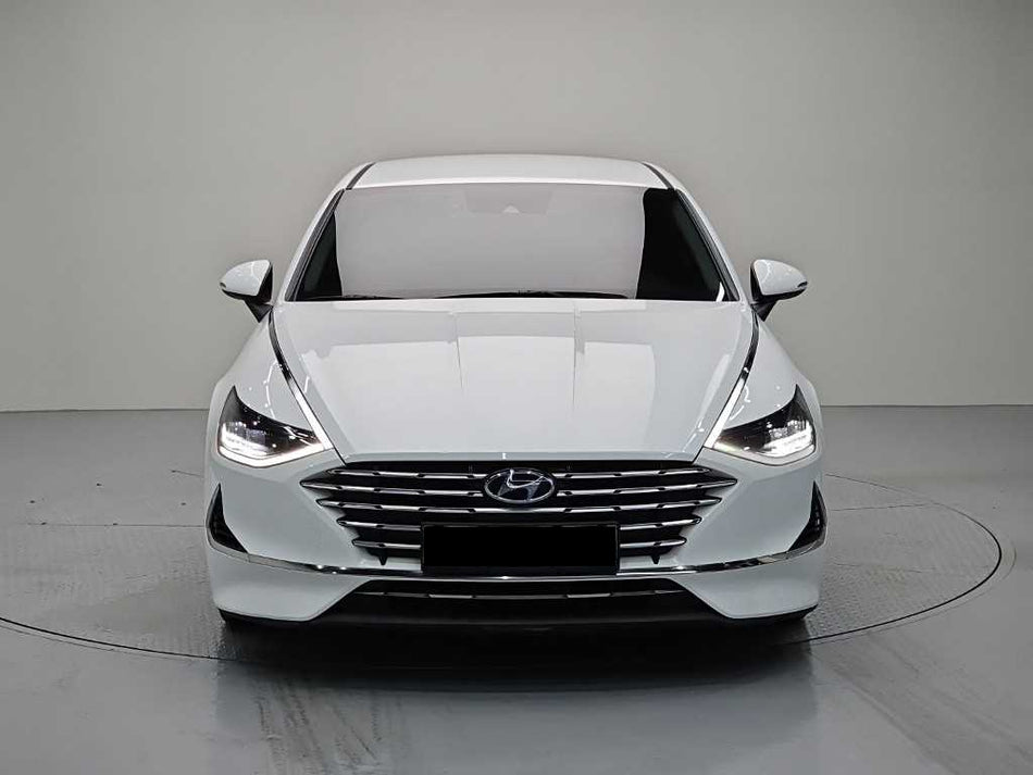 Hyundai Sonata — photo 02