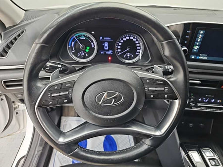 Hyundai Sonata — photo 09