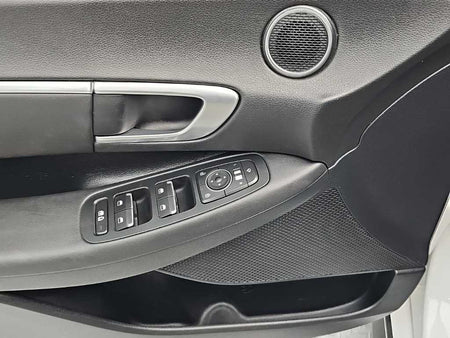 Hyundai Sonata — photo 15
