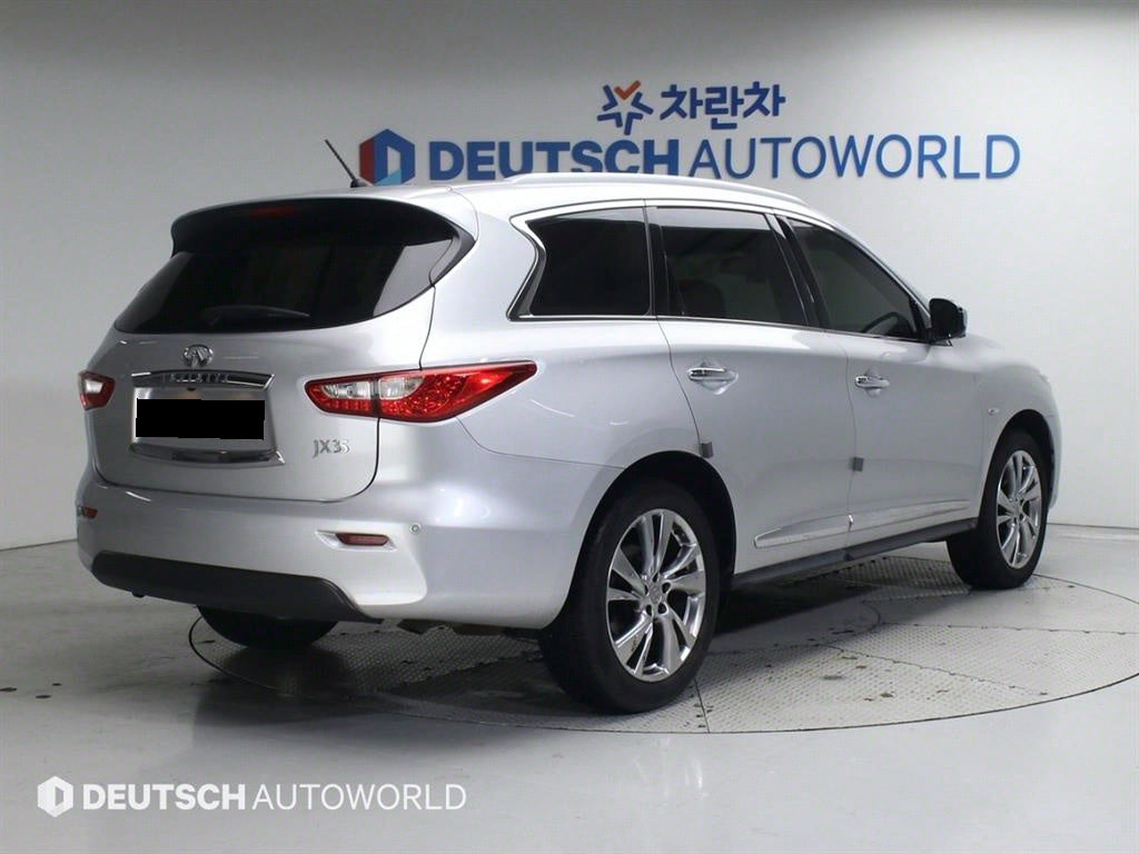 Infiniti JX — photo 03