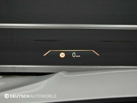 BMW 3-Series — photo 17