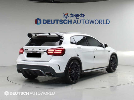 Mercedes-Benz GLA-Class — photo 02