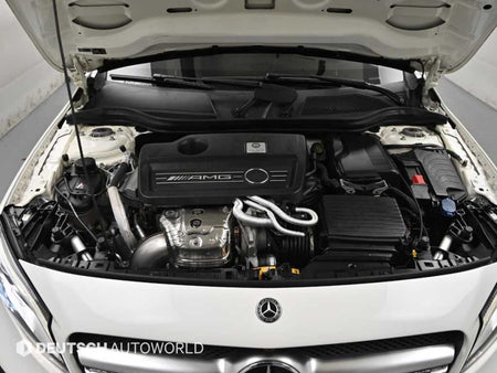 Mercedes-Benz GLA-Class — photo 06