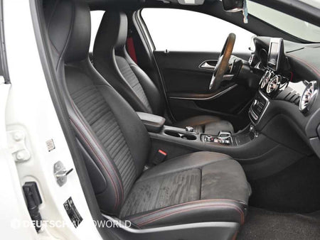 Mercedes-Benz GLA-Class — photo 10