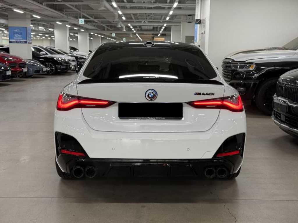 BMW 4-Series — photo 04