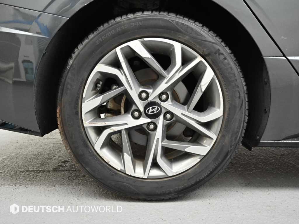 Hyundai Sonata — photo 05