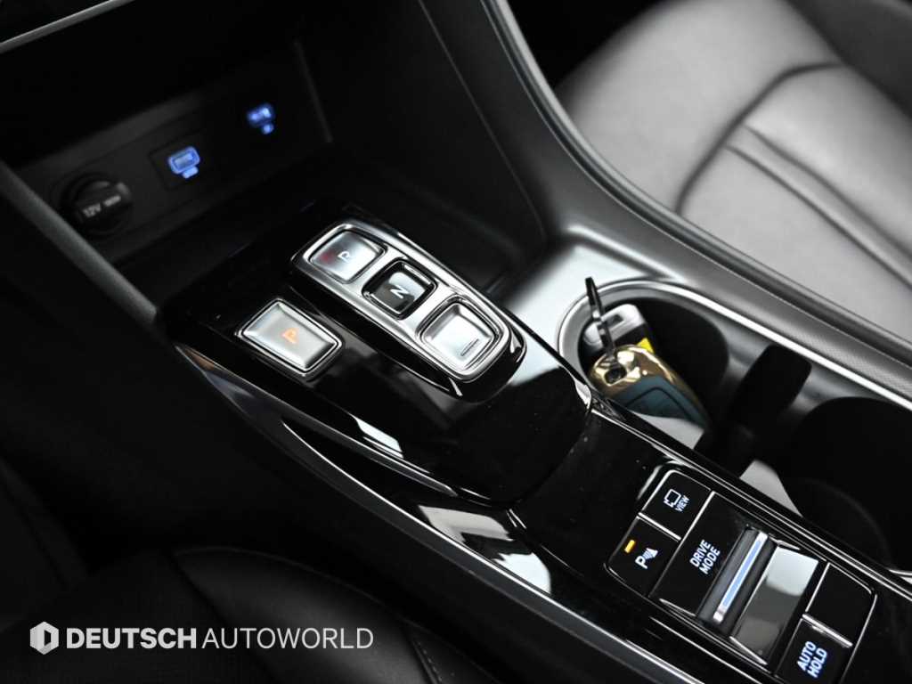 Hyundai Sonata — photo 09