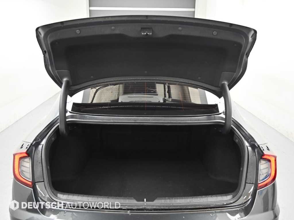 Hyundai Sonata — photo 19