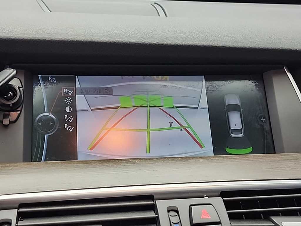 BMW Gran Turismo — photo 16