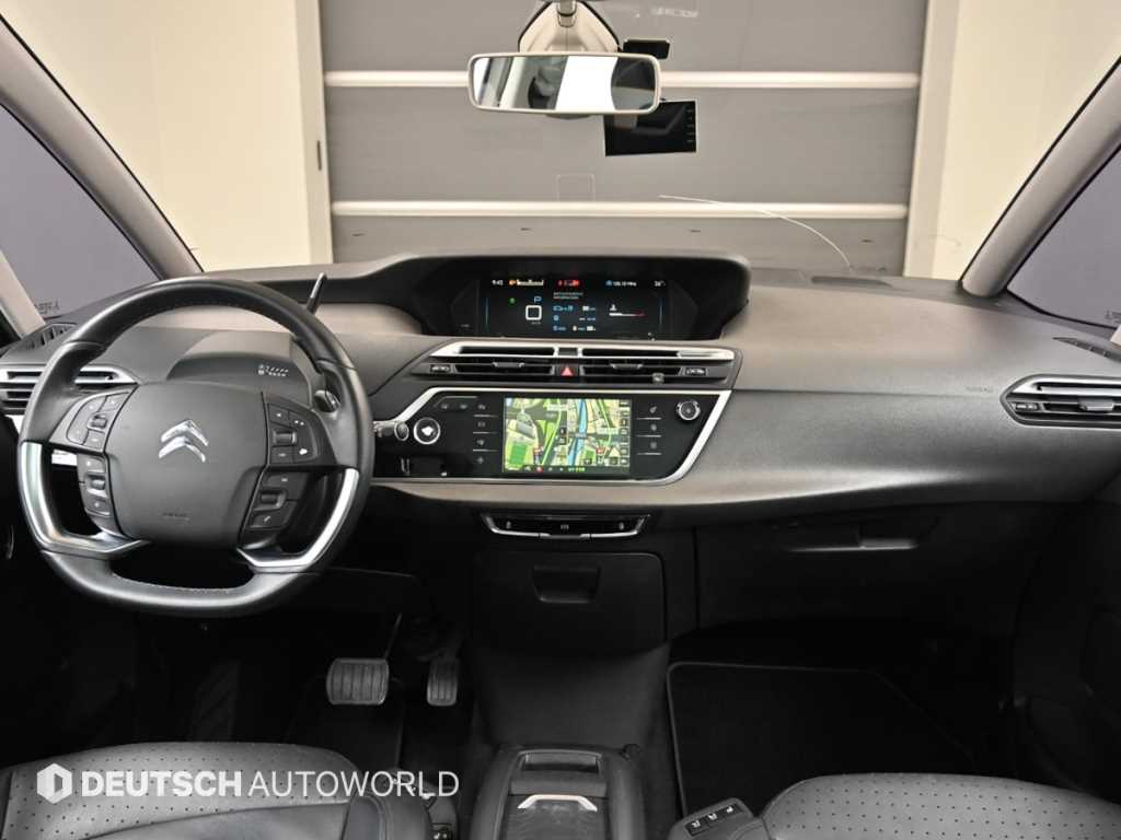 Citroen C4 Picasso — photo 07