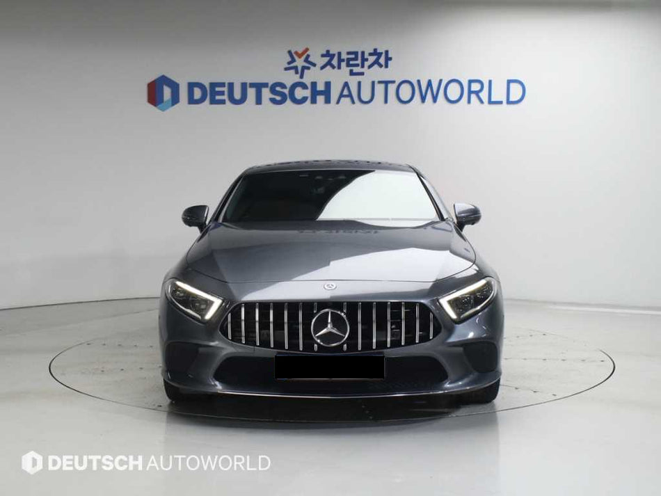 Mercedes-Benz CLS-Class — photo 01