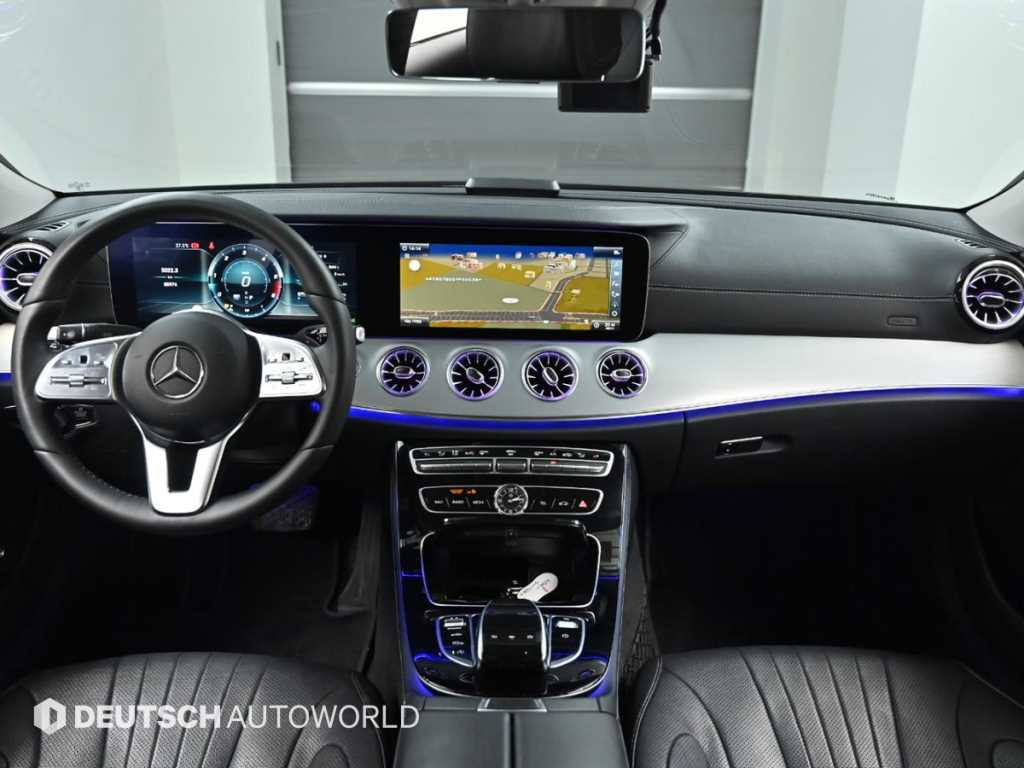 Mercedes-Benz CLS-Class — photo 08