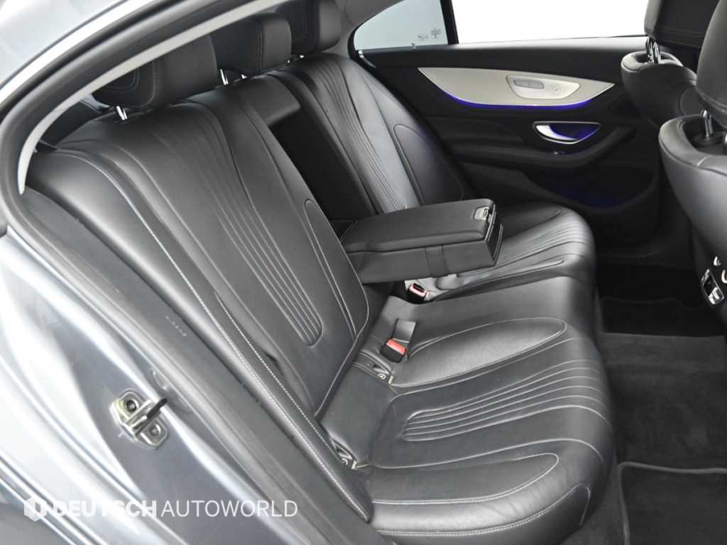 Mercedes-Benz CLS-Class — photo 12