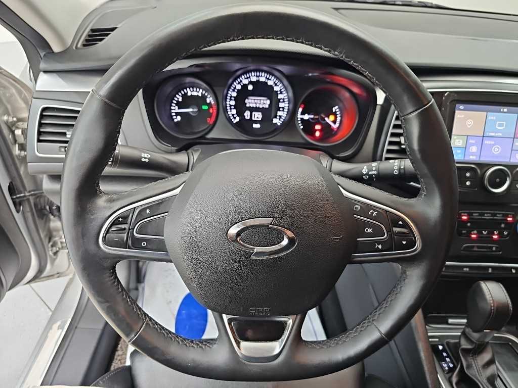 RENAULT SM6 — photo 09