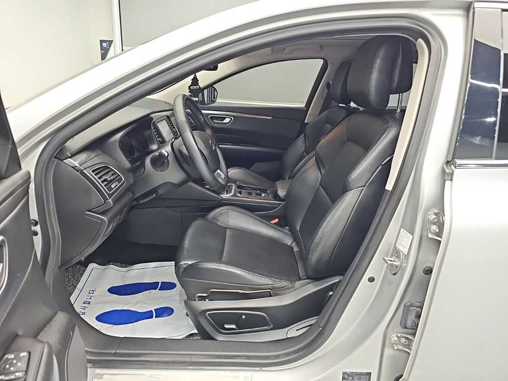RENAULT SM6 — photo 11