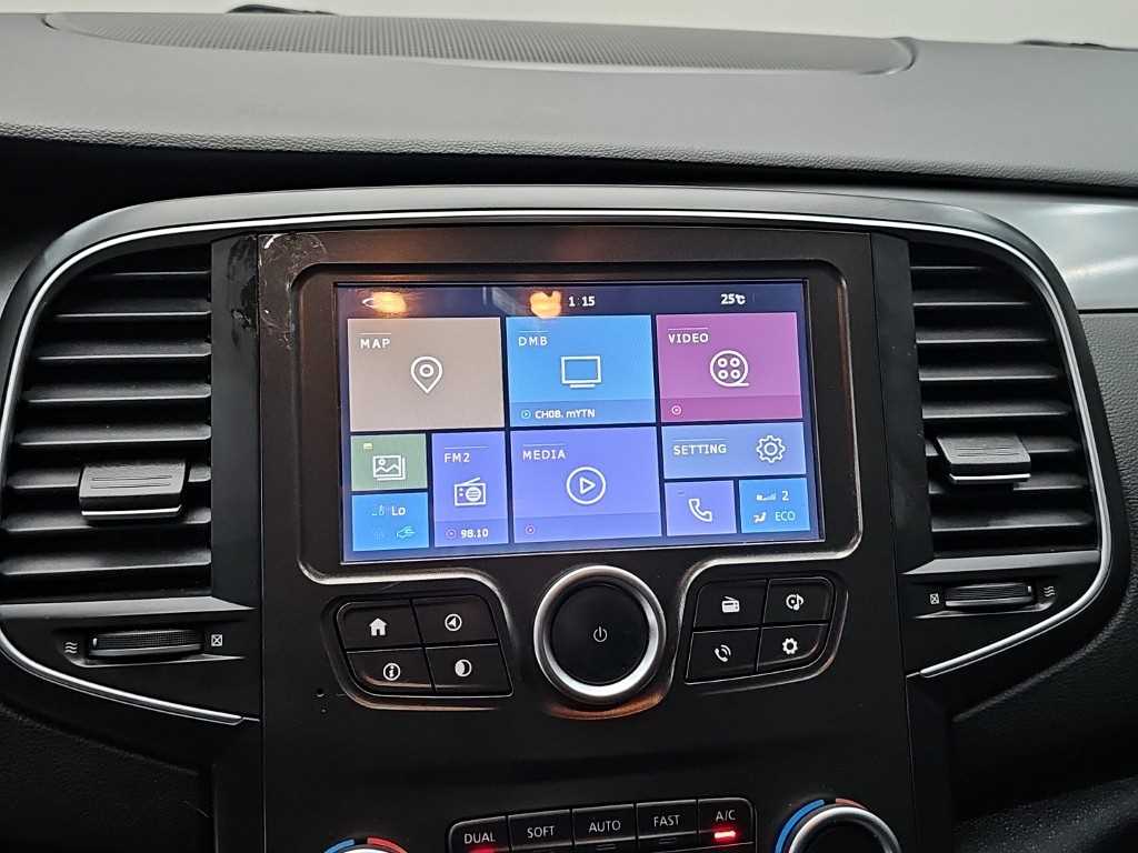 RENAULT SM6 — photo 14
