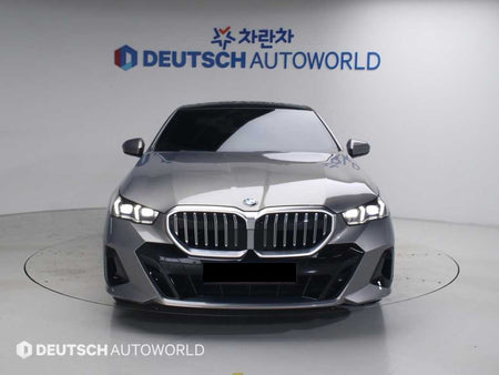 BMW 5-Series — photo 03