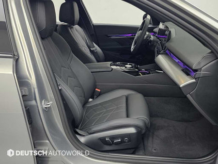 BMW 5-Series — photo 10