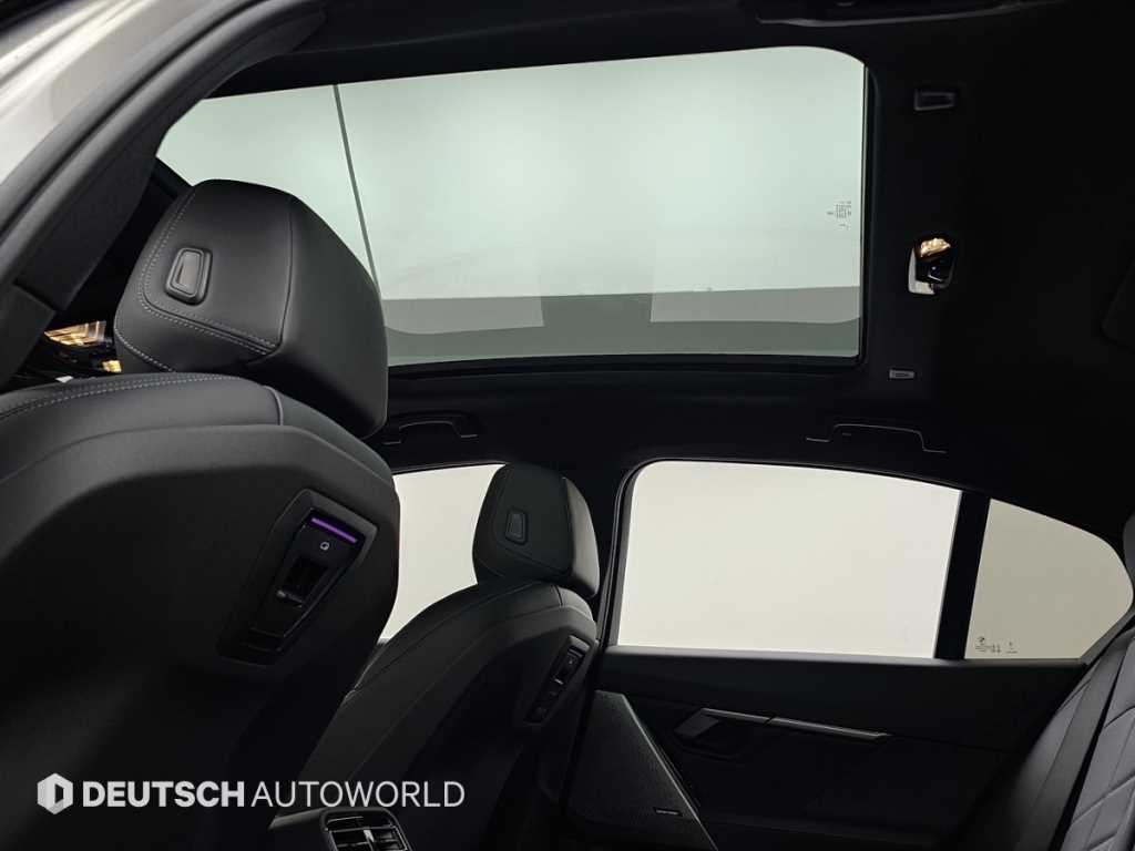 BMW 5-Series — photo 18