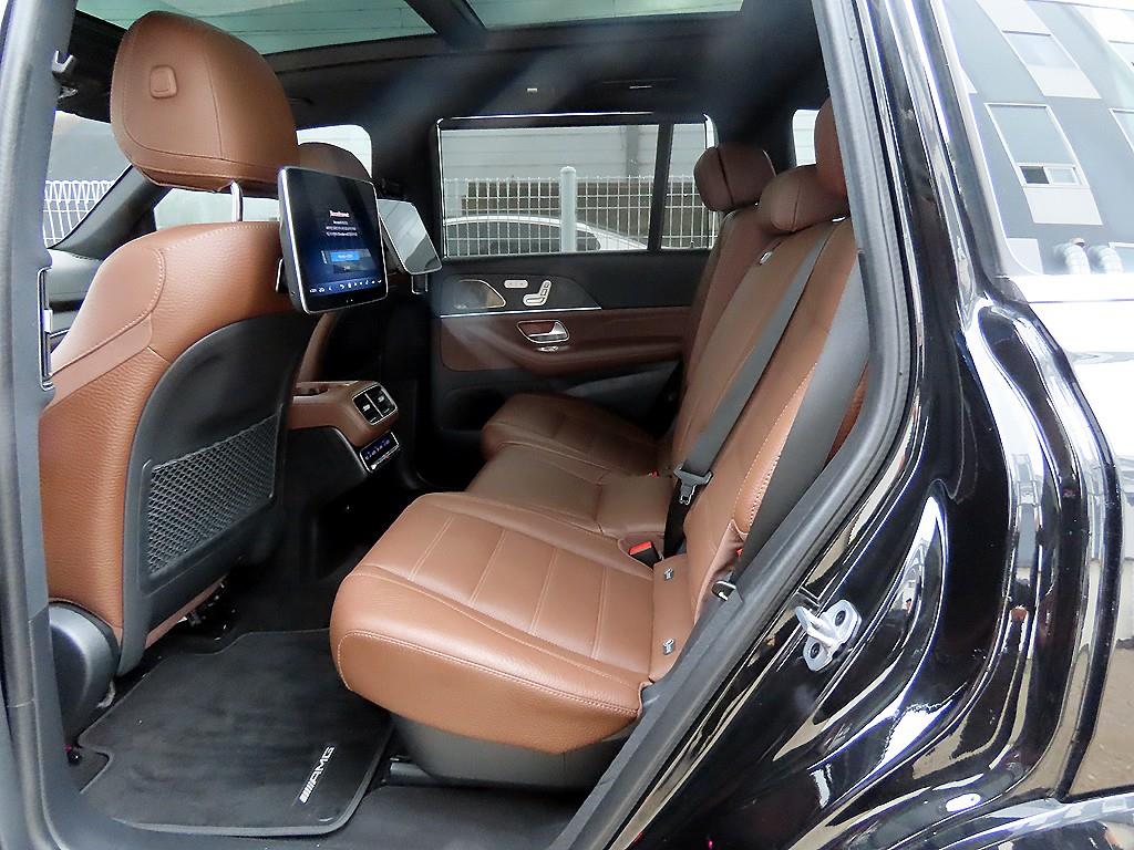 Mercedes-Benz GLS-Class — photo 06