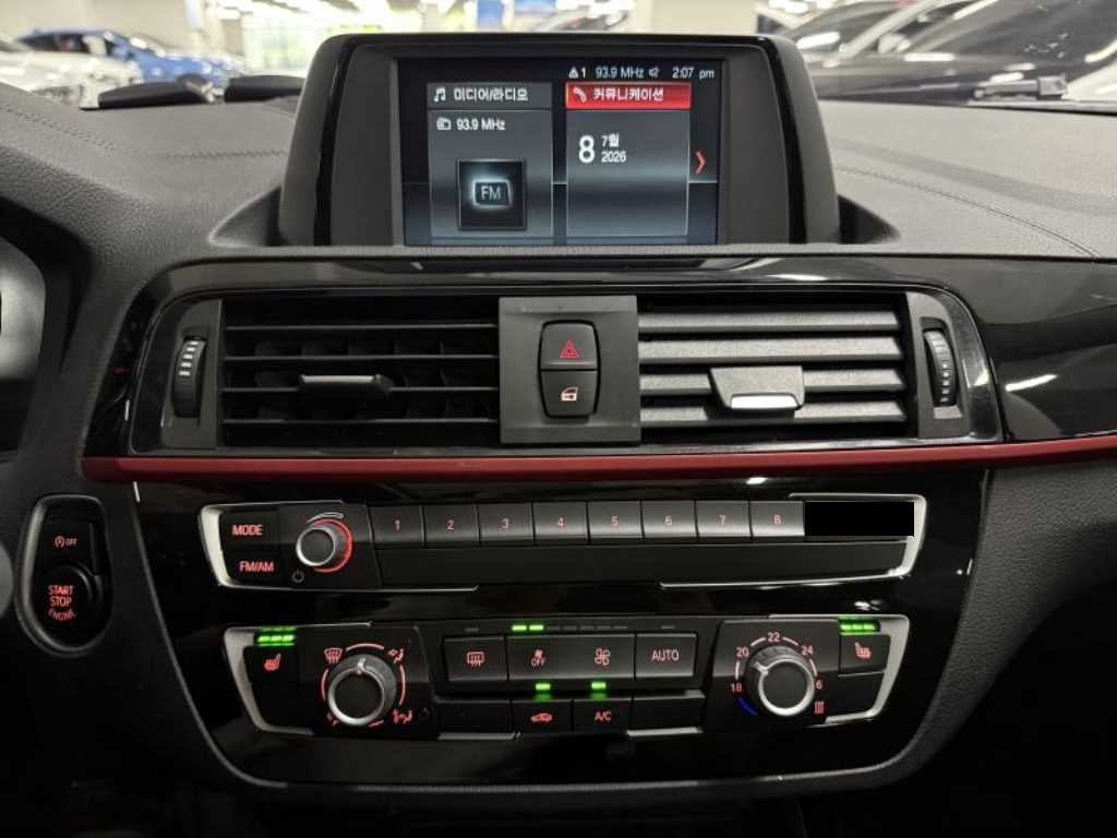BMW 1-Series — photo 14