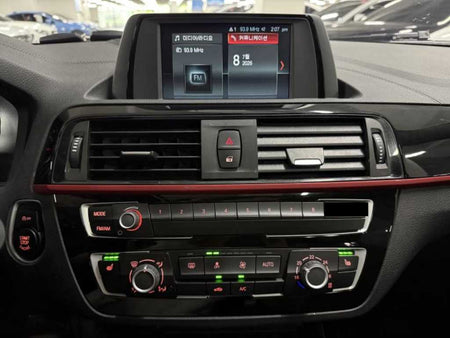 BMW 1-Series — photo 14