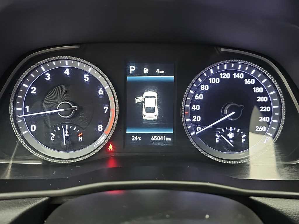 Hyundai Sonata — photo 06