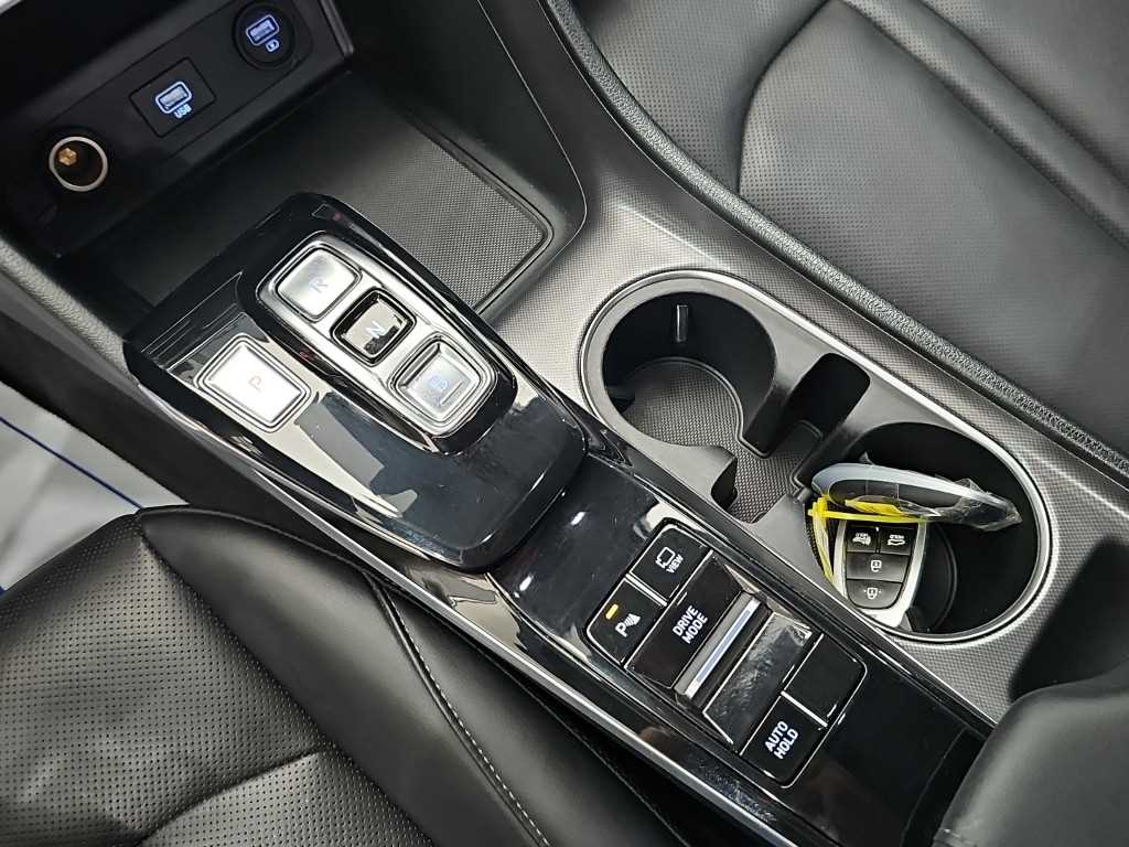 Hyundai Sonata — photo 08
