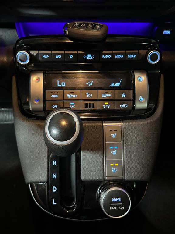 Hyundai Casper — photo 15