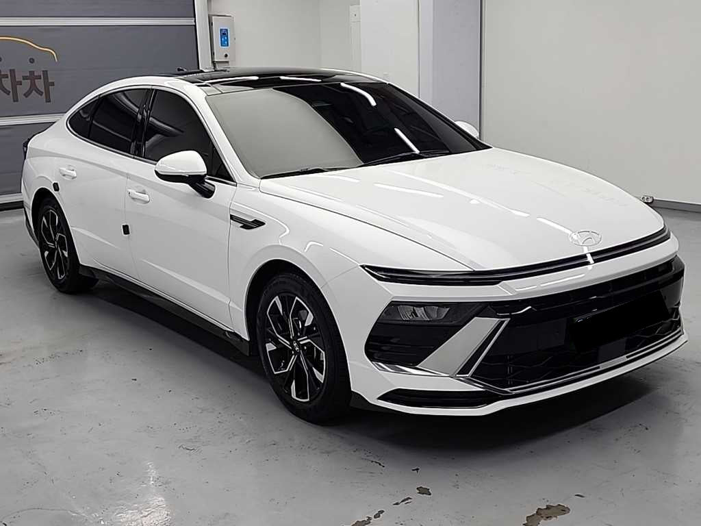 Hyundai Sonata — photo 04