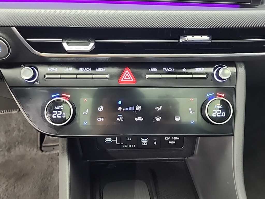 Hyundai Sonata — photo 10