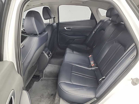 Hyundai Sonata — photo 12