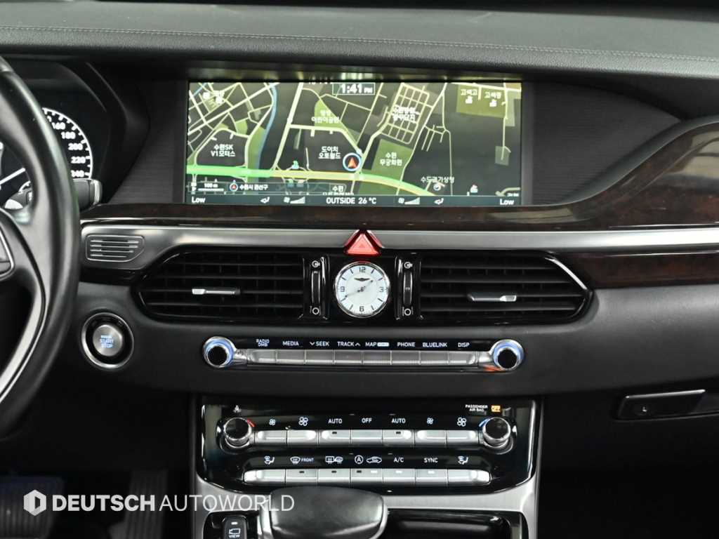 Genesis EQ900 — photo 14