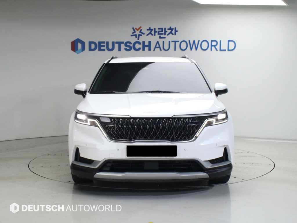 Kia Carnival — photo 03