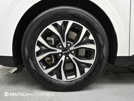 Kia Carnival — photo 05
