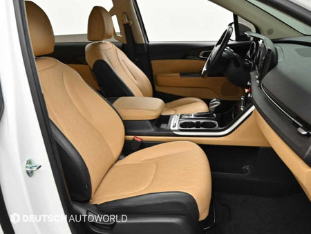 Kia Carnival — photo 10