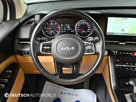 Kia Carnival — photo 13