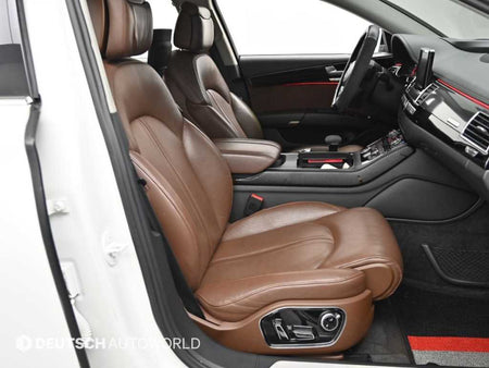 Audi A8 — photo 10