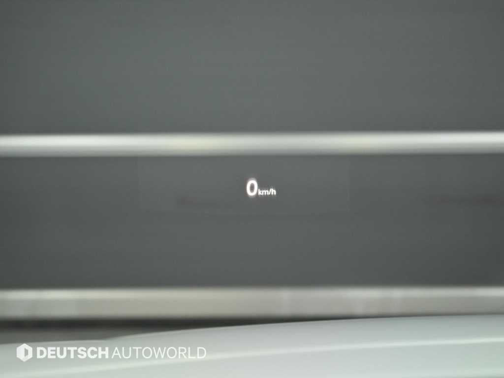Audi A8 — photo 17