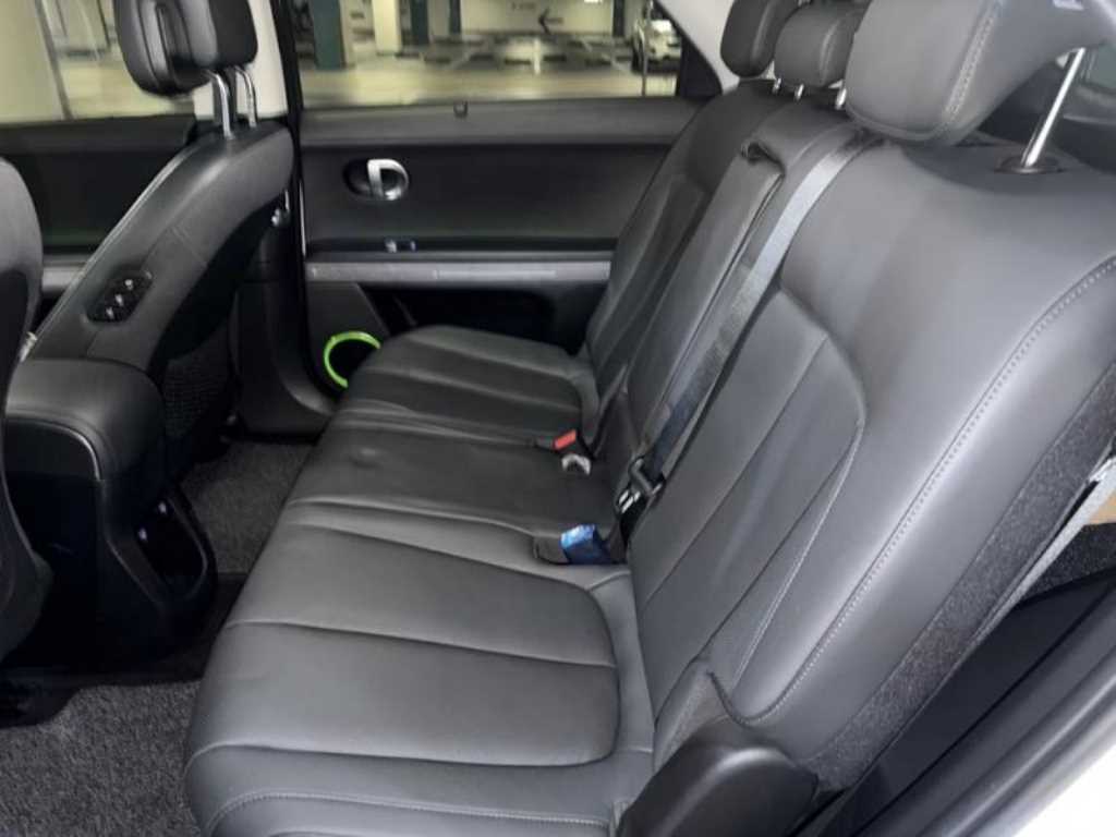 Hyundai Ioniq5 — photo 07