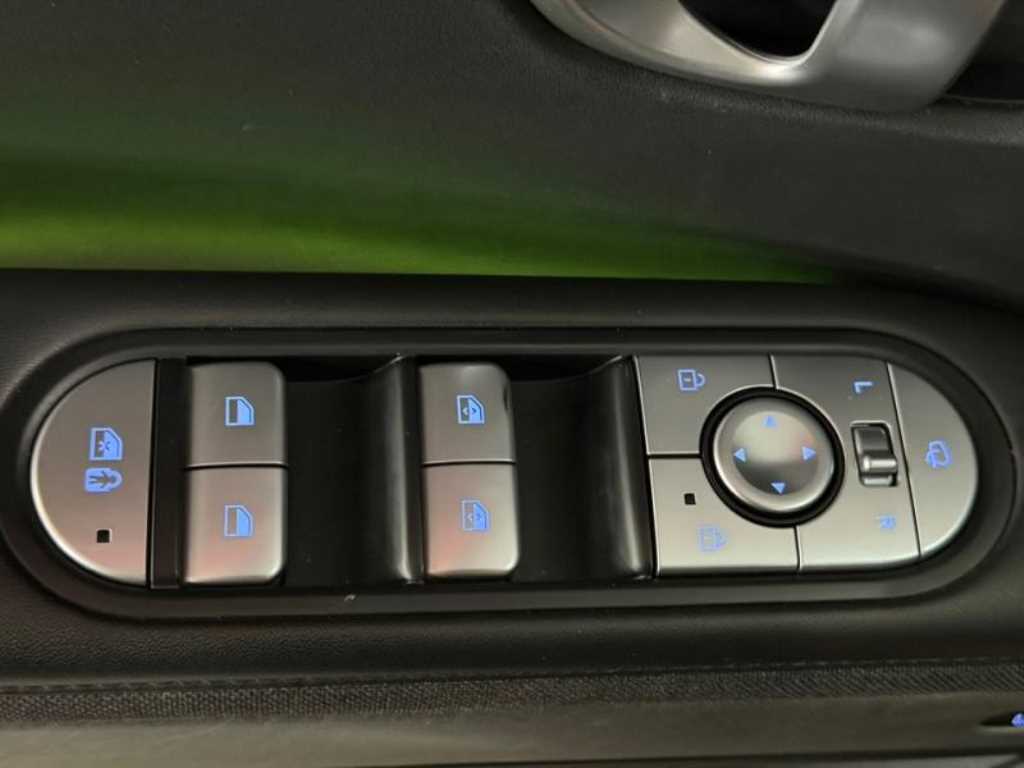 Hyundai Ioniq5 — photo 14