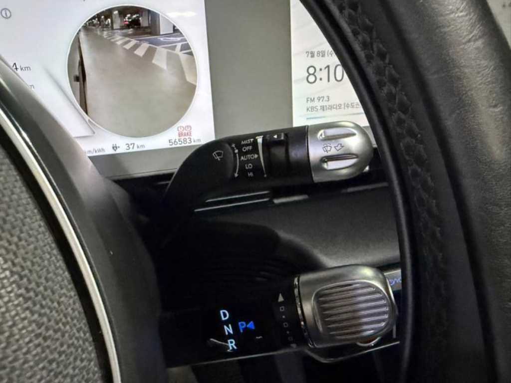 Hyundai Ioniq5 — photo 16