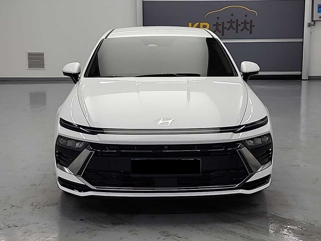 Hyundai Sonata — photo 02