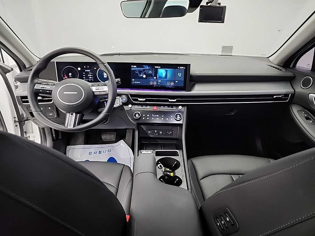 Hyundai Sonata — photo 07