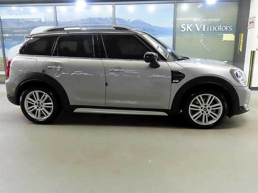 Mini Countryman — photo 03