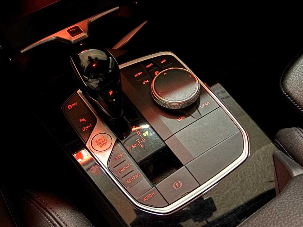 BMW 1-Series — photo 11